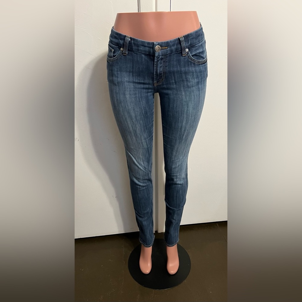 !iT rising starlet skinny jeans